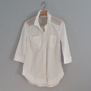 Dana Buchman White Lace Shoulder Button Down Shirt Size S